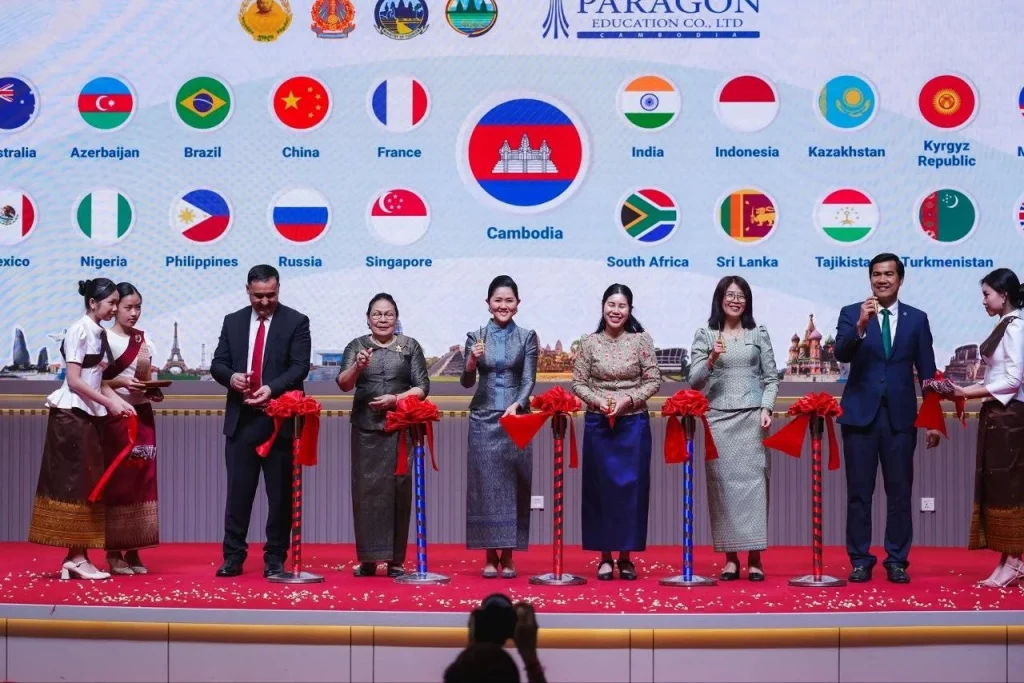 Her Excellency Pen Moni Makara, State Secretary and High Representative of Her Excellency Academician Dr. Phoeurng Sackona, Minister of Culture and Fine Arts, Presides Over the Opening of the “Cambodia International Cultural Festival 2026”