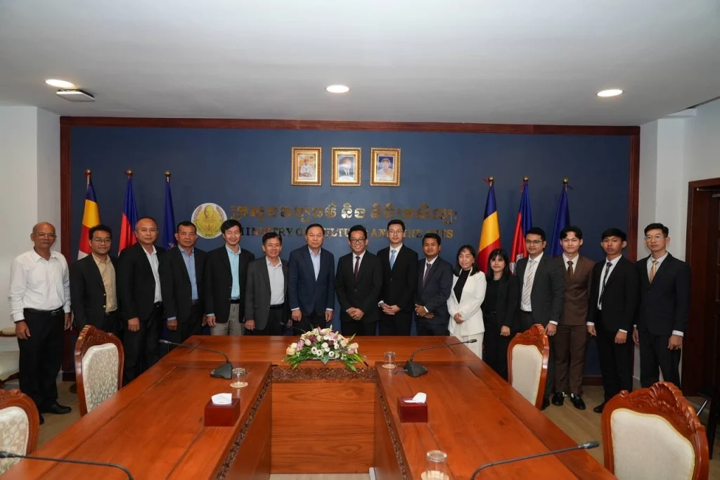 H.E. Hab Touch, Permanent Secretary of State, Receives the Chairman of GUBIC CO., LTD