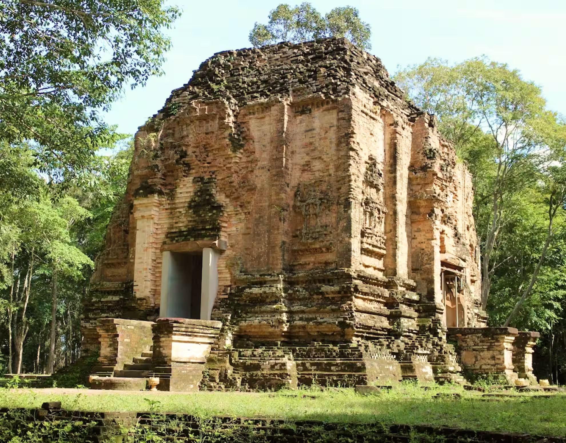 Temple Zone of Sambor Prei Kuk, Archaeological Site of Ancient Ishanapura