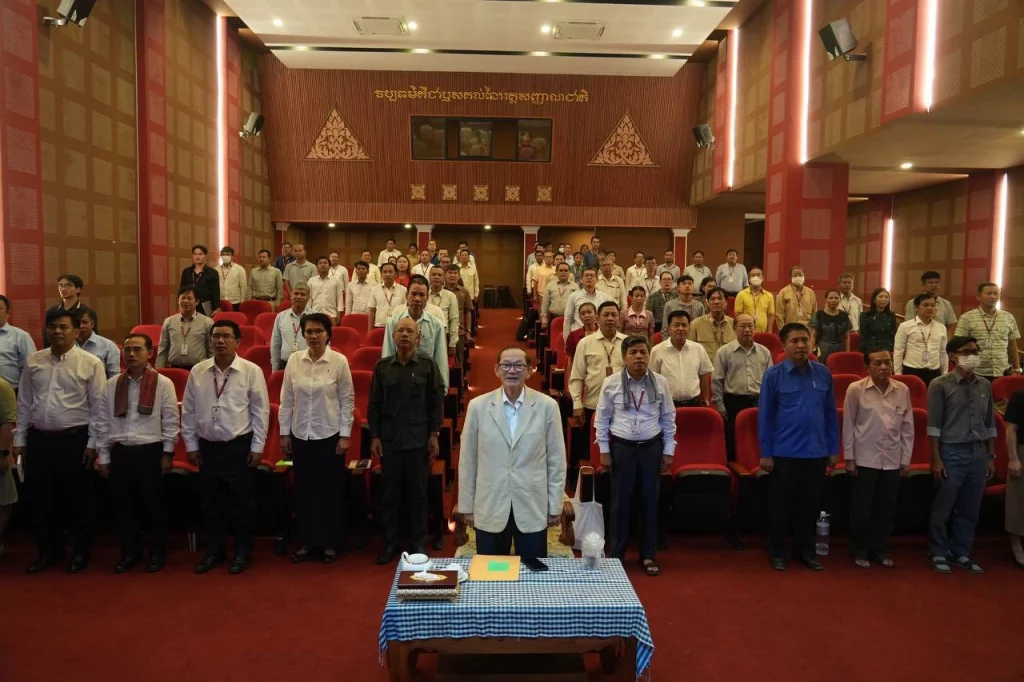Election for the Candidate Representing Staff, Civil Servants, and Professors for the Board of Directors of the Royal University of Fine Arts