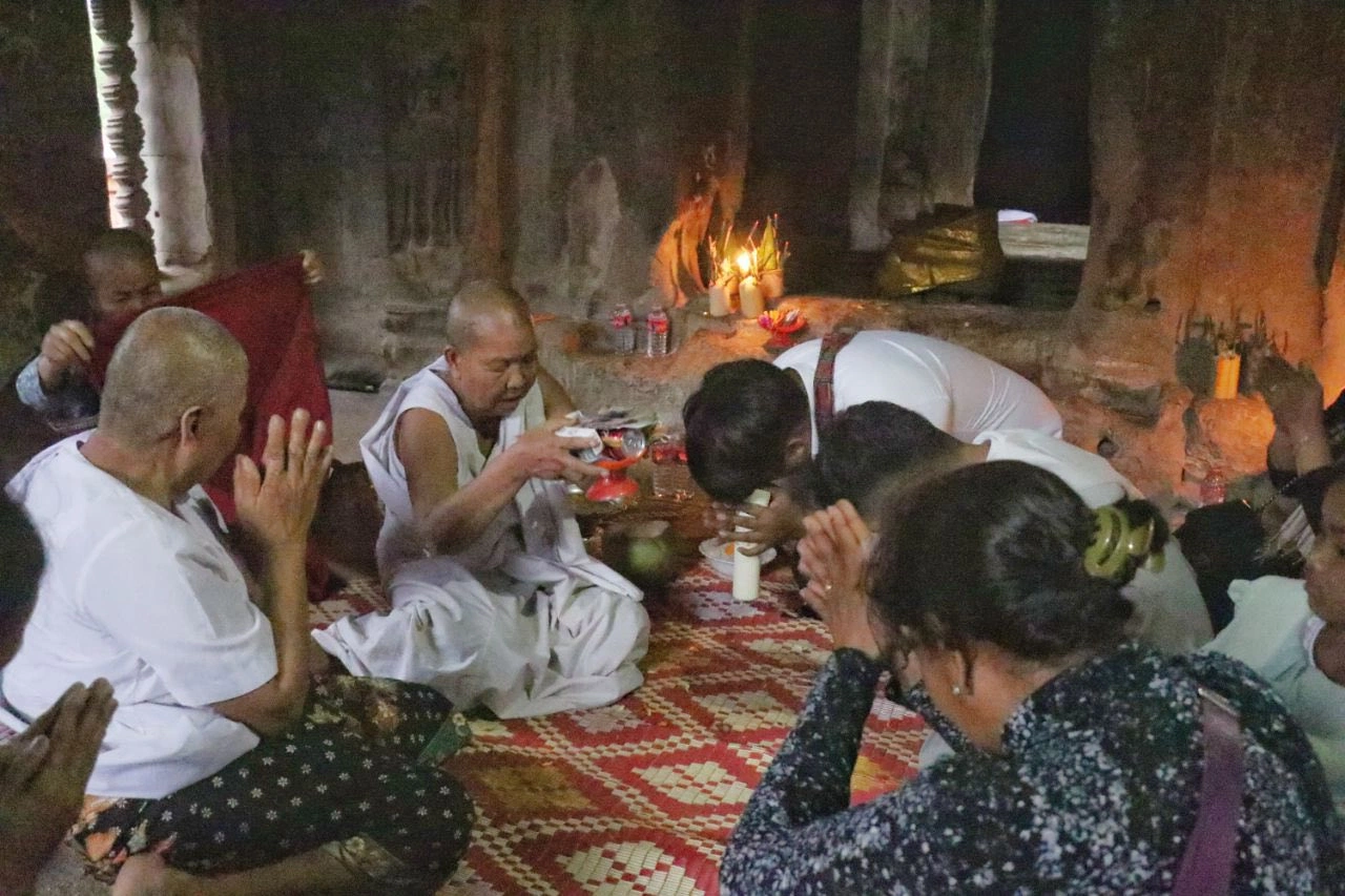 Angkor Local Traditions: Neak Ta Propitiation and Sending the Neak Ta Ashore at Wat Athvea Temple