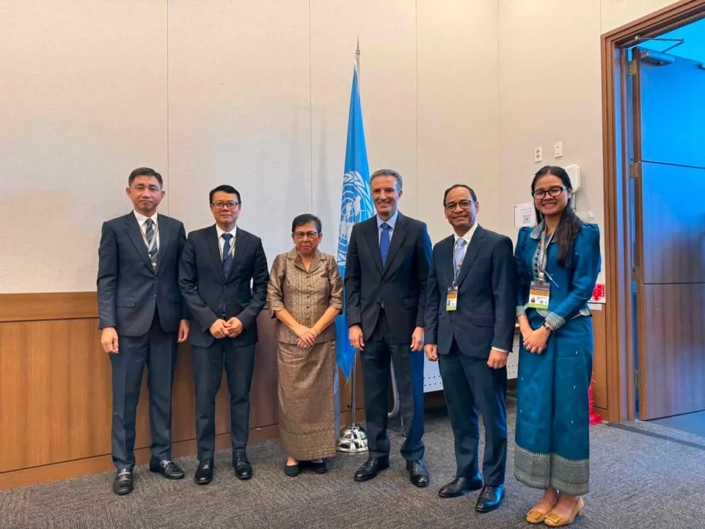Bilateral Meeting Between H.E. Academician Dr. Phoeurng Sackona, Minister of Culture and Fine Arts, and H.E. Nayef Al-Fayez, Assistant Director-General of UNESCO