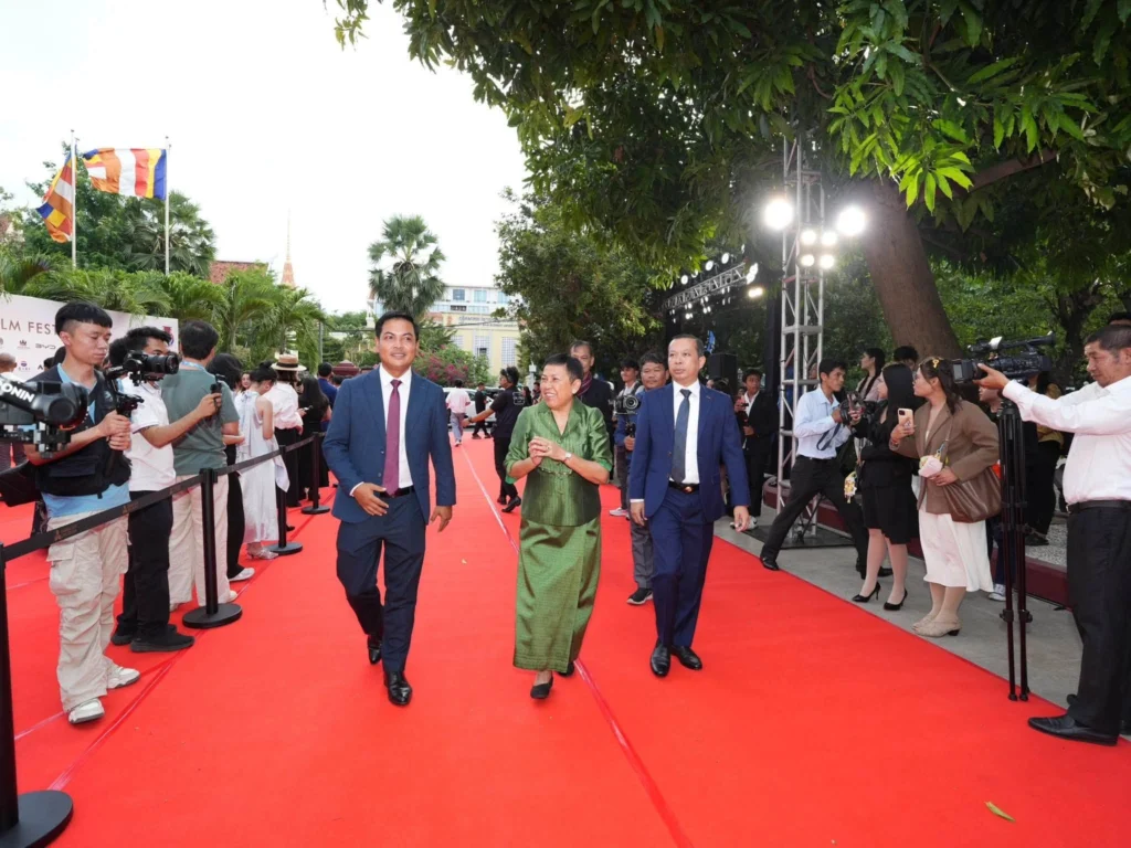 Her Excellency Academician Minister Phoeurng Sackona Presides over 4th Cambodia Asia Film Festival Awards Ceremony