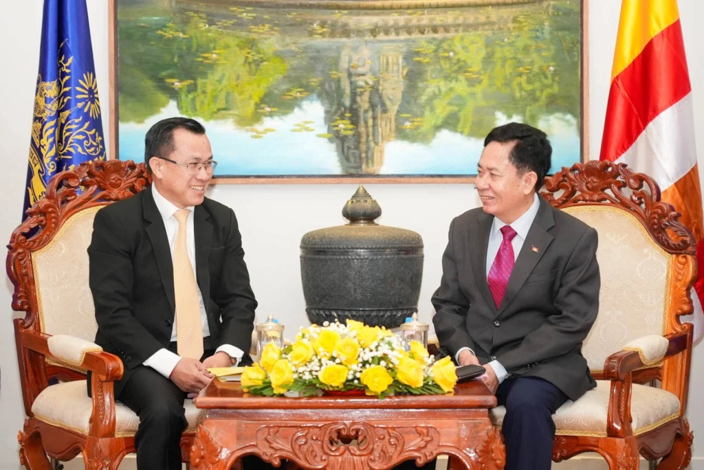 His Excellency Keo Kanvira, Under Secretary of State, receives a delegation from the Ministry of Culture and Tourism of the Lao People’s Democratic Republic visiting to organize Lao Cultural Days in Cambodia 2026.